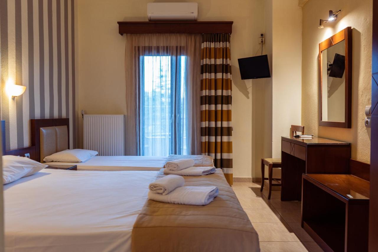 Hotel Zeus อาฟิโตส ภายนอก รูปภาพ