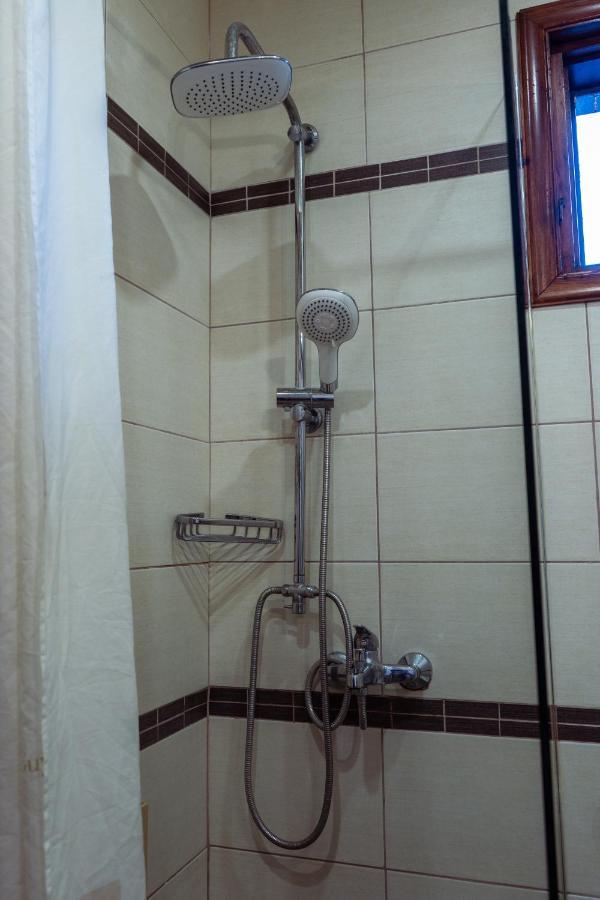 Hotel Zeus อาฟิโตส ภายนอก รูปภาพ