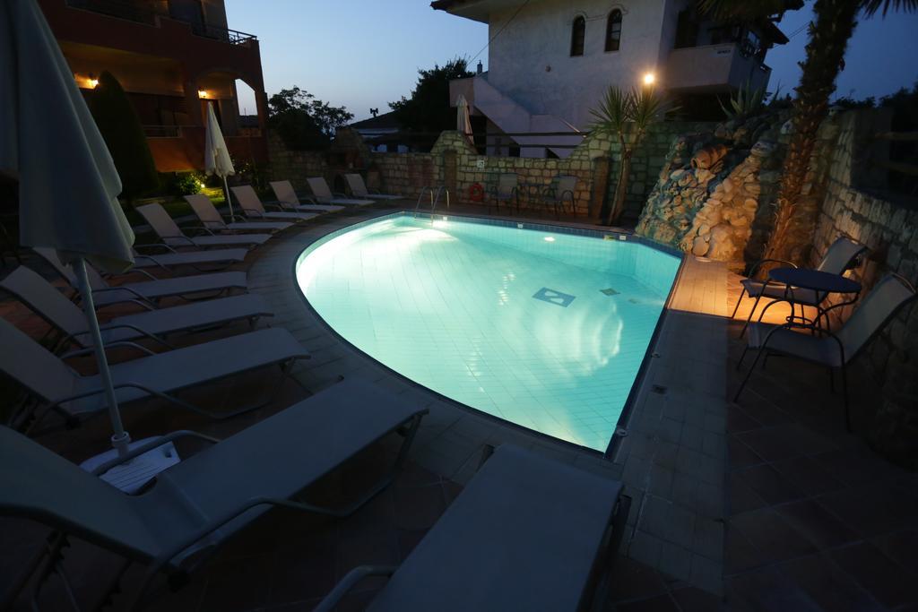 Hotel Zeus อาฟิโตส ภายนอก รูปภาพ