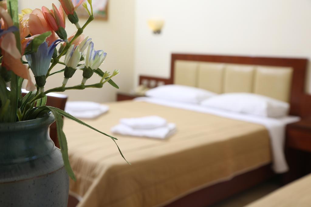 Hotel Zeus อาฟิโตส ภายนอก รูปภาพ