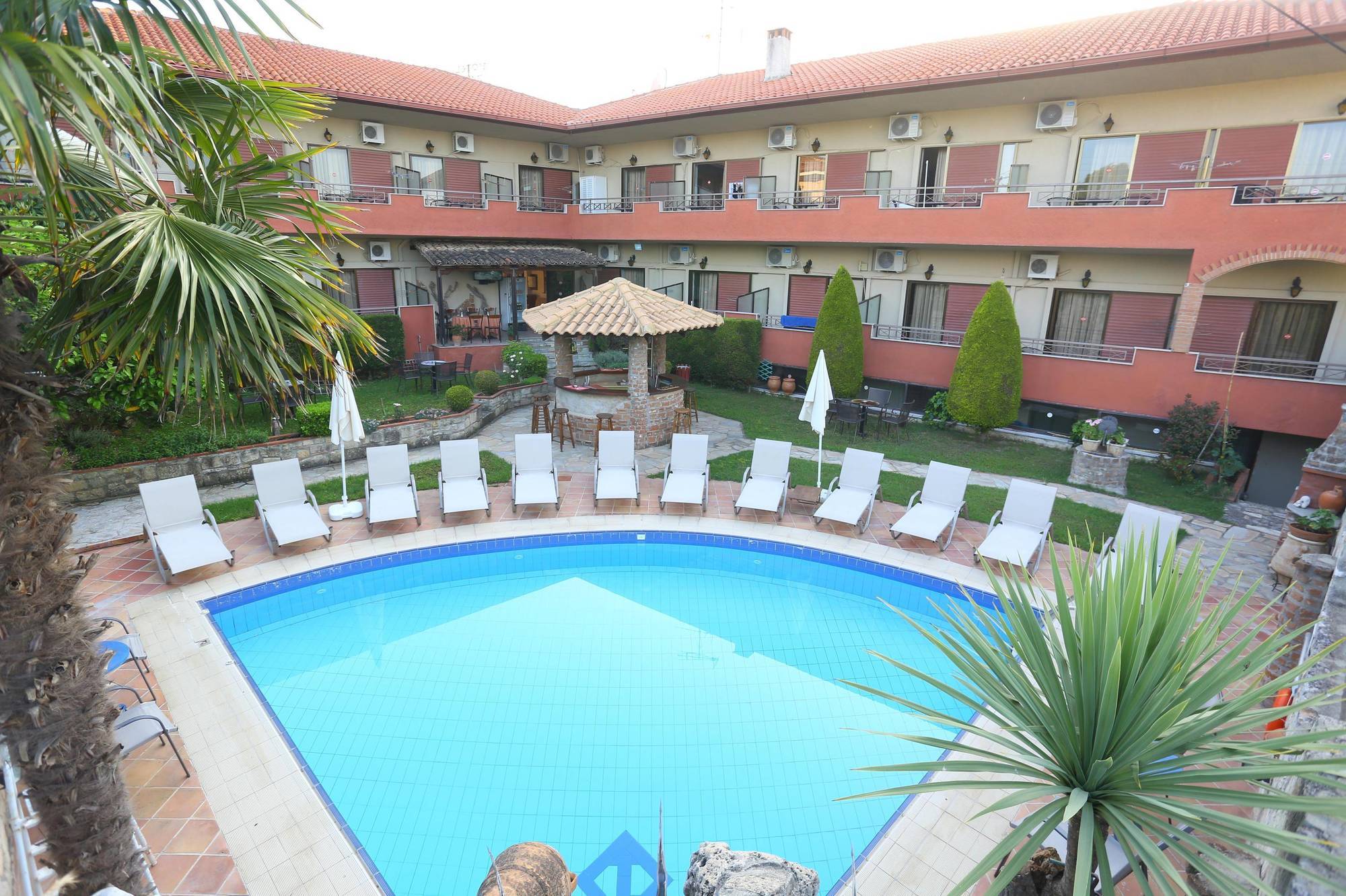 Hotel Zeus อาฟิโตส ภายนอก รูปภาพ