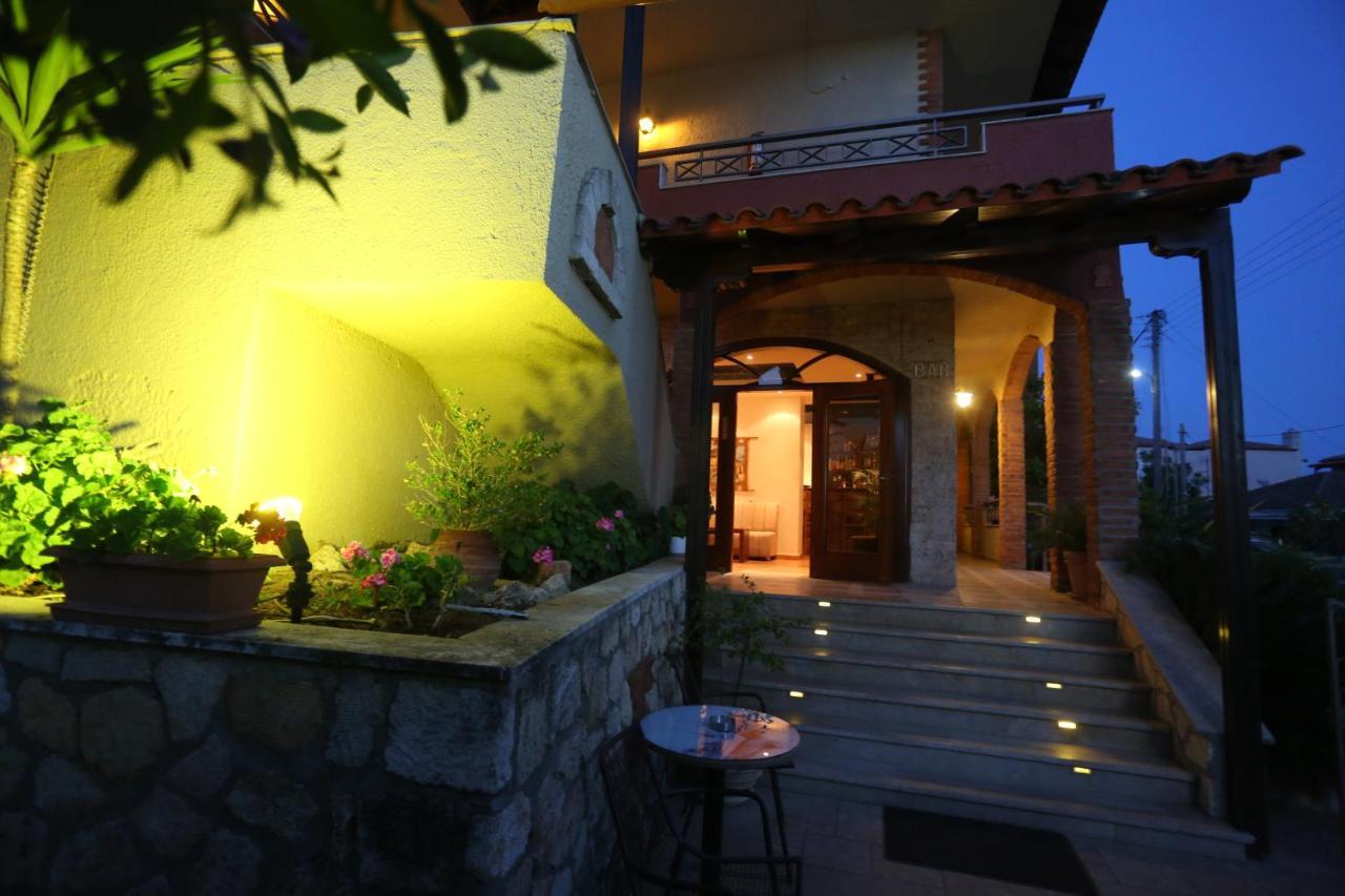 Hotel Zeus อาฟิโตส ภายนอก รูปภาพ